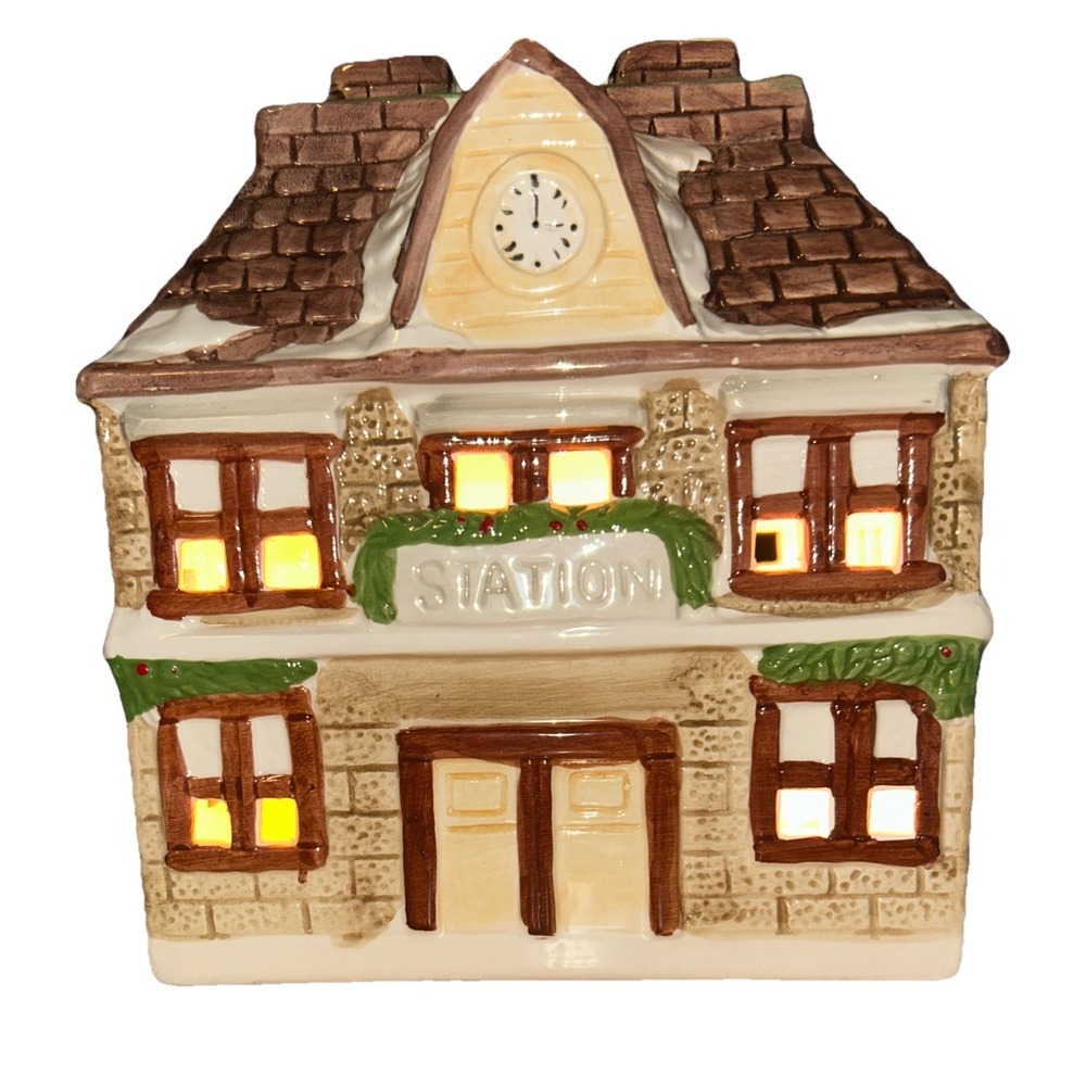 Christmas Village Station Vintage Montgomery Ward Ceramic Lighted‎ #83928